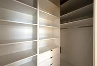Wunderschöne 2-Zimmer Altbauwohnung mit Flair - UNBEFRISTET // Beautiful 2-Room Apt. in Century Building with flair - UNLI. RENT //
