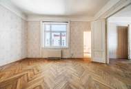 Sanierungsbedürftiger Altbau mit Potenzial: 74 m² in ruhiger Innenhoflage zur freien Gestaltung