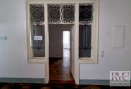 „Exklusives Gründerzeithaus am Hauptplatz von Ernstbrunn – Einzigartige Gelegenheit“