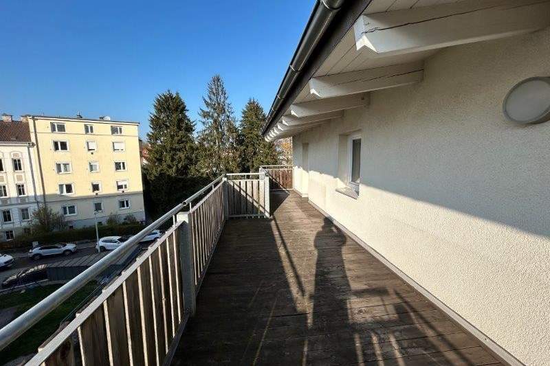 Urbanes Wohnen mit Außenfläche: 2-Zimmer-Wohnung mit großer Terrasse, Wohnung-miete, 788,96,€, 4020 Linz(Stadt)