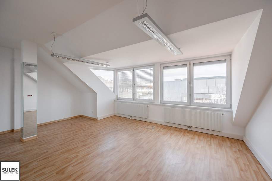 Neubau-Büro im Zentrum von Eisenstadt – klimatisiert, vis-a-vis Kongresszentrum – provisionsfrei - ab sofort verfügbar!, Gewerbeobjekt-miete, 758,33,€, 7000 Eisenstadt(Stadt)