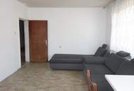 Schnäppchen!!! Geräumiges Reihenhaus mit Garage, Stadel und gemeinschaftlichen Garten/Hof (Provisionsfrei)