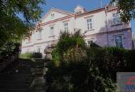 Herrschaftliches Wohnen im Schloss: Exklusive Eigentumswohnung in absoluter Ruhelage von Graz-Mariatrost!