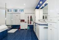 "Großzügige 215 m² Wohnung mit 35 m² Terrasse in Innenhoflage!"