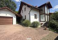 Bezugsfertiges Einfamilienhaus voll unterkellert mit Doppelcarport und Garage am Ende einer Sackgasse