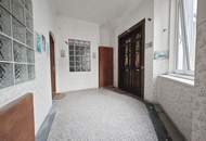 Stadthallennähe | Mittelzinshaus mit ca. 717,87 m² Bestand & ca. 1.086,76 m² erzielbarer WNF zzgl. Außenflächen | nur 2 vermietete Einheiten | fertige Einreichplanung