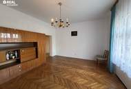 Einmalige Gelegenheit - Jahrhundertwendehaus mit großem Garten