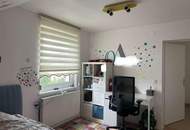 Großes Haus mit Baureserve – 8 Zimmer &amp; zwei Grundstücke mit Entwicklungspotenzial