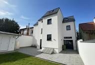 Traumhafte Dachgeschosswohnung – Erstbezug in hochwertig gebautem Wohnhaus - Klimaanlage - Moderne Küche - Gemeinschaftsgarten