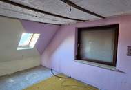 Sanierungsbedürftiges Haus mit Potenzial in attraktiver Lage - ab sofort verfügbar!