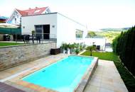 "Wohntraum" Villa mit Pool - Fernblick und direkten Zugang zum Wald