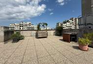 St.Peter Statement mit Dachterrasse – urban, architektonisch, top