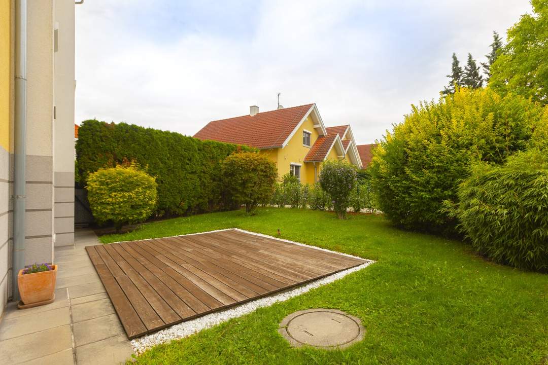 Grenzackergasse - gepflegte 3 Zimmer Gartenwohnung mit Terrasse und Carport