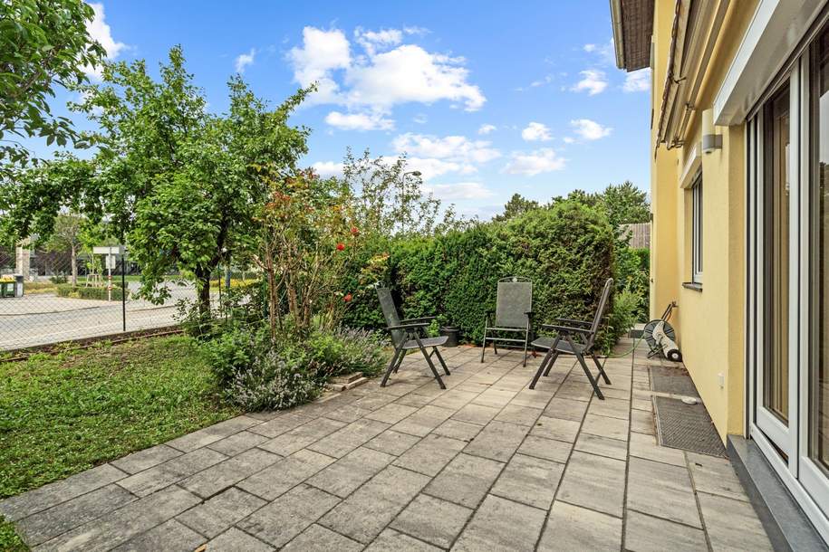 "Doppelhaushälfte-Eckgrundstück- Autobus vor der Türe", Haus-kauf, 550.000,€, 1220 Wien 22., Donaustadt