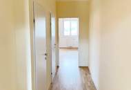 Könnte das Ihre neue Wohlfühloase werden? Lichtdurchflutete 2-Zimmerwohnung mit Garten.