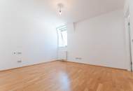 LUXURIÖSE 4 ZIMMER DACHTERRASSEN-MAISONETTE BEIM STEPHANSPLATZ