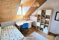 Solides Ein-/Zweifamilienhaus mit Ausbau- und Gestaltungspotenzial - Traumaussicht garantiert