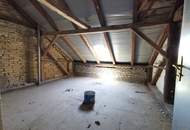 DB IMMOBILIEN | Großes Grundstück ° Bauland-Agrar Widmung ° mit viel Potenzial und sanierungsbedürftigem Haus zu kaufen!