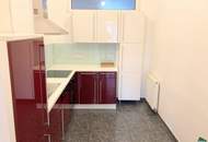 Beautiful 2-Room-Apartment with separate Kitchen
