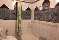 „Sichere Kapitalanlage in Leibnitz – Solides Wohnhaus mit Entwicklungspotenzial“