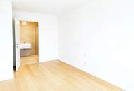 Commission-Free: 4th Floor - Luxury Apartment with Balcony, Rooftop Garden und Palm House