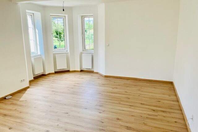 Vermietete 3 Zimmer Erdgeschosswohnung mit Ordinationswidmung, Wohnung-kauf, 289.000,€, 2500 Baden