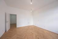 ++NEU++ Generalsanierte 2-Zimmer Altbau-Wohnung mit viel Potenzial!