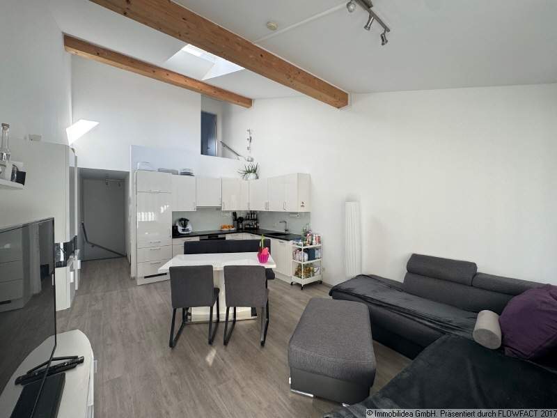 Einziehen & wohlfühlen: 3-Zimmer-Maisonette in Birgitz