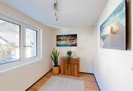 Klein aber fein - praktisches Büro mit Stauraum und Balkon!