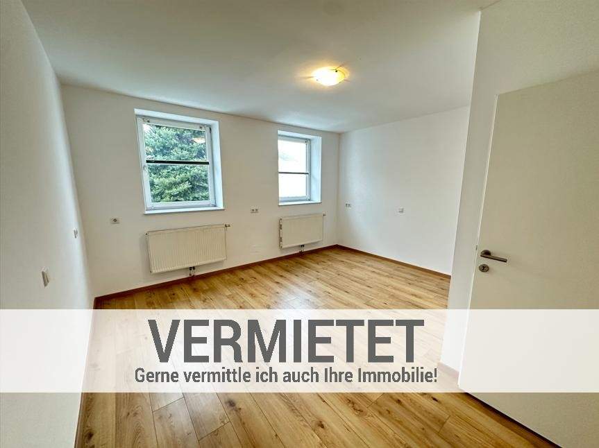VERMIETET - "3-Zimmer-Gartenwohnung mit Fernwärme &amp; 2 Parkplätzen"
