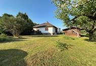 Bungalow mit großem Garten in ruhiger Wohngegend