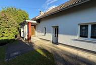 Viel Platz für alle: Zweifamilienhaus in ruhiger Lage von Wels mit getrennten Eingängen