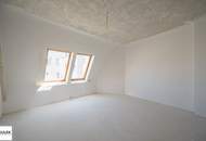 Ab 1.8.25 - ERSTBEZUG nach Generalsanierung mit Fernblick (Donaukanal, Stephansdom, ...): 3 Zimmer + Küche - Miete inkl. Heizkosten!