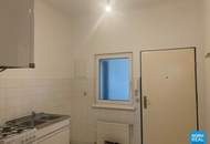 Unbefristet: Helle Single Wohnung