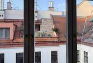 Miete mit Kaufoption: Rarität im Biedermeierhaus: Wohnen in einem wunderbar renovierten und denkmalgeschützten Kleinod