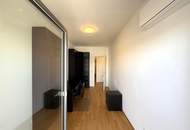 4 Schlafz. und ein großes Wohnzimmer der gehobenen Klasse, 2 PP möglich // 4 bedr. and a large, upscale living, 2 parking optional //