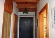 Reduzierter Fixpreis - Sanierungsbedürftiges Reihenhaus mit Seeblick!