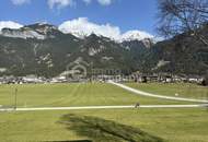 WOHNEN AM SEE - Absolute Rarität in unmittelbarer Seenähe mit Bergblick - 5 Zimmer Erdgeschoßwohnung mit großzügigen Räumlichkeiten