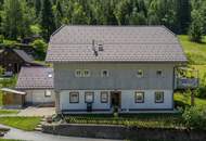 chaletartige Wohnung mit riesigem Garten, beinahe ein ganzes Haus