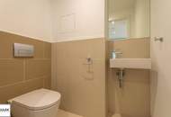 Ab 1.8.: hochwertige 2 Zimmer Neubauwohnung mit Loggia (Abendsonne), Bad mit Dusche & Badewanne!