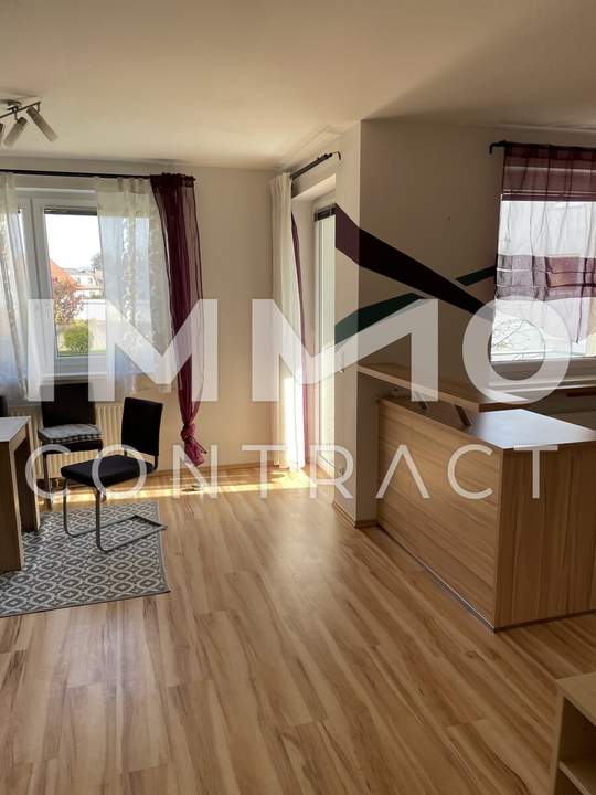 3 Zimmer mit Balkon, ideal für Jungfamilie! Ruhelage!