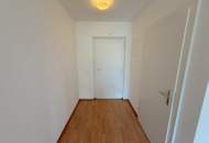 Günstige 1-Zimmer-Wohnung mit Balkon ab August verfügbar