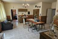 Großzügige Liegenschaft mit Wohnhaus, Halle und 2.427 m² Grund in Litzelsdorf