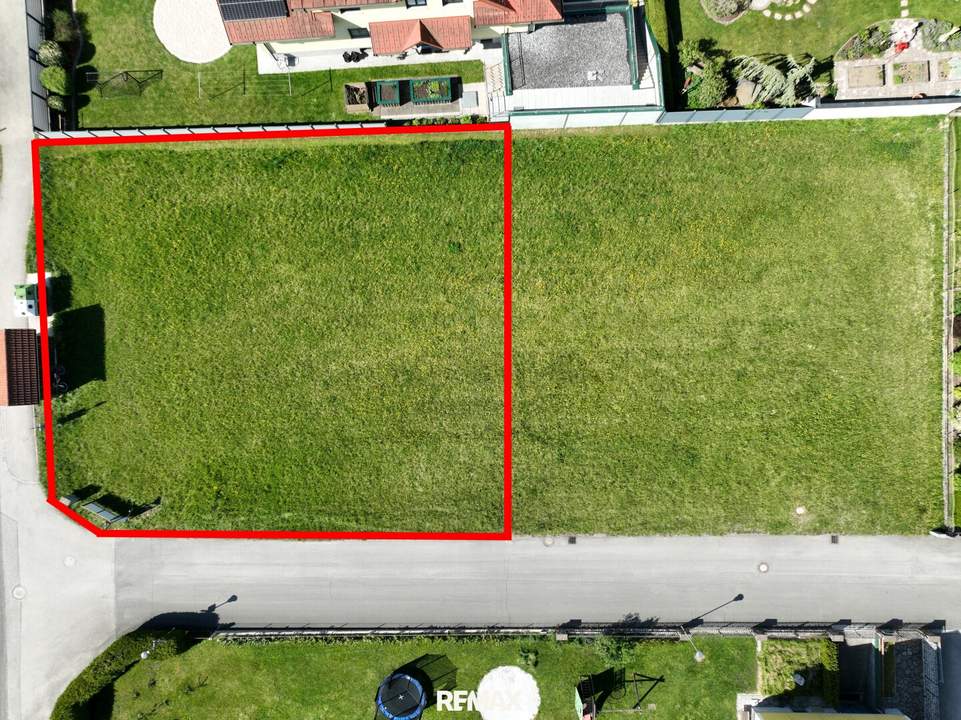 Ebene Bauparzelle ohne Bauverpflichtung Nähe Amstetten