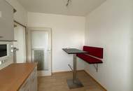Zentrumsnahe 2-Zimmer-Wohnung mit sonniger Westloggia