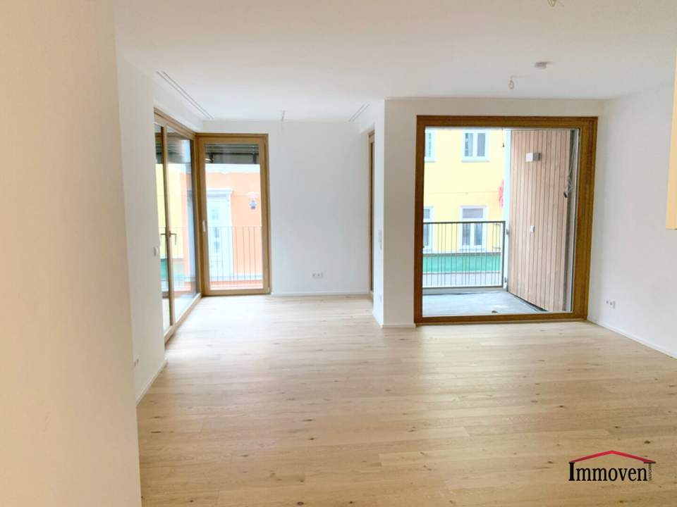 Wohnen in der APOLLOGASSE: Straßenseitige, moderne 2-Zimmerwohnung mit Loggia!