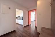 ++ NEU ++ INVALIDENSTRASSE - VIER Zimmer mit BALKON