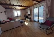 Gemütliches Zweifamilienhaus in ruhiger Hanglage – Ihr Rückzugsort mit Ausblick!