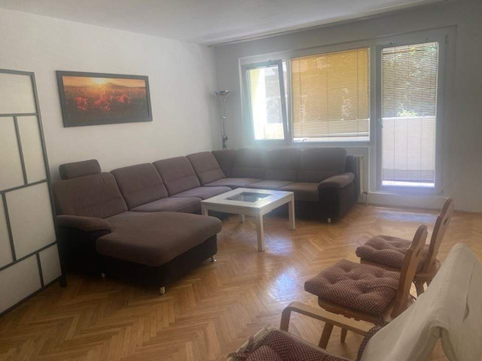 3-Zimmer Wohnung mit Loggia, möbiliert, Hofruhelage, all inkl.: 1480,00 €