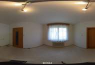 *** Gemeinschaftsprojekt oder Investment? Zwei Häuser, sechs Stellplätze, großes Grundstück in Toplage! ***